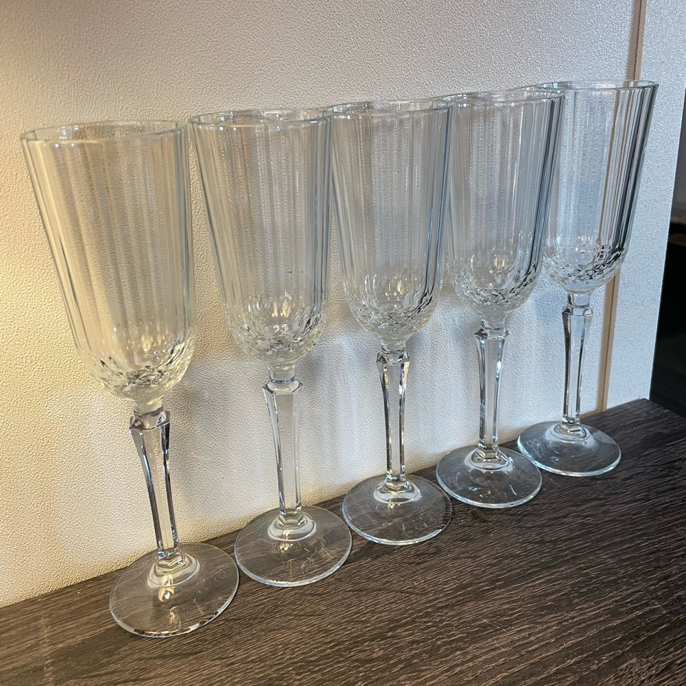 Elegant Clear Crystal Champagne Flutes Set